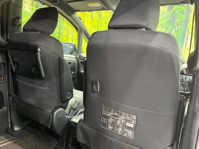 ヴォクシー ハイブリッドZS 煌 後席モニター BIG-X11インチナビ バックカメラ トヨタセーフティセンス クルーズコントロール 両側電動ドア シートヒーター ETC LEDヘッド オートライト オートエアコン スマートキー(56枚目)