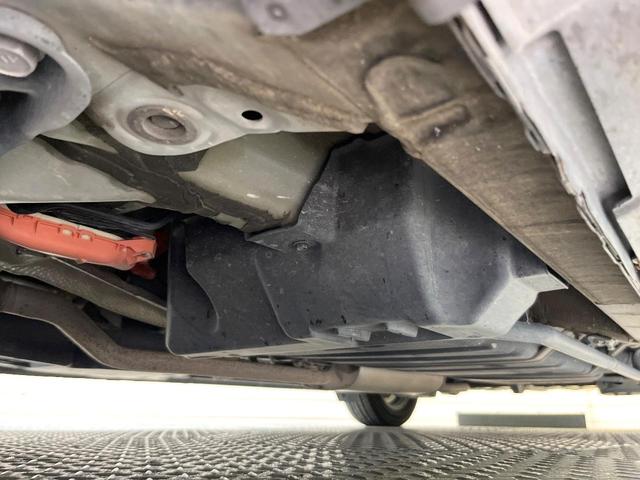 ヴォクシー ハイブリッドZS 煌 後席モニター BIG-X11インチナビ バックカメラ トヨタセーフティセンス クルーズコントロール 両側電動ドア シートヒーター ETC LEDヘッド オートライト オートエアコン スマートキー(68枚目)