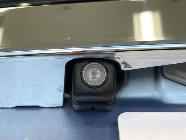 フィットハイブリッド Lパッケージ 純正ナビ バックカメラ 禁煙車 衝突軽減装置 クルーズコントロール LEDヘッド オートライト スマートキー 電動格納ミラー オートエアコン ドラレコ 純正革巻きステアリング ドアバイザー(39枚目)