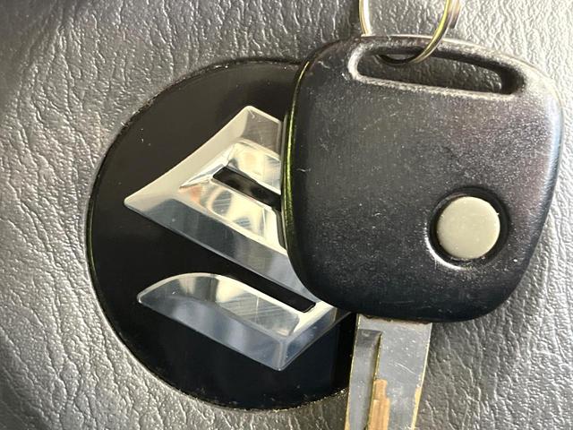 ジムニー XC SDナビ フルセグ HIDヘッド エアコン リモコンキー ルーフレール 電動格納ミラー ヘッドライトレベライザー 純正16インチアルミ CD/DVD ドラレコ Bluetooth(7枚目)