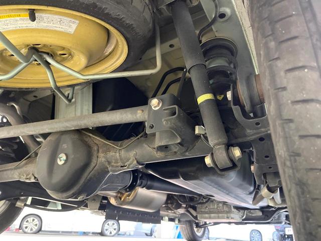 エブリイワゴン ＰＺターボスペシャル　レーダーブレーキサポート　ＳＤナビ　フルセグ　両側電動ドア　ＨＩＤヘッド　オートライト　オートエアコン　純正１４インチアルミ　スマートキー　ＥＴＣ　電動格納ミラー　Ｂｌｕｅｔｏｏｔｈ（20枚目）