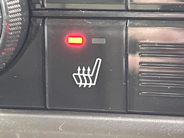 N-BOX G・Lホンダセンシング ホンダセンシング 純正ナビ バックカメラ フルセグ アダプティブクルーズ 電動ドア シートヒーター LEDヘッド オートハイビーム オートエアコン スマートキー 電動格納ミラー ETC(7枚目)