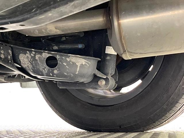 フリードハイブリッド ハイブリッド・クロスターホンダセンシング 両側電動ドア SDナビ バックカメラ 衝突被害軽減システム レーダークルーズ ハーフレザーシート スマートキー LEDヘッド ビルトインETC 車線逸脱警報 オートライト デュアルエアコン(20枚目)