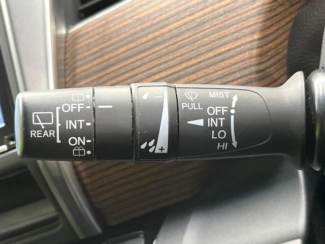 フリードハイブリッド ハイブリッド・クロスターホンダセンシング 両側電動ドア SDナビ バックカメラ 衝突被害軽減システム レーダークルーズ ハーフレザーシート スマートキー LEDヘッド ビルトインETC 車線逸脱警報 オートライト デュアルエアコン(56枚目)