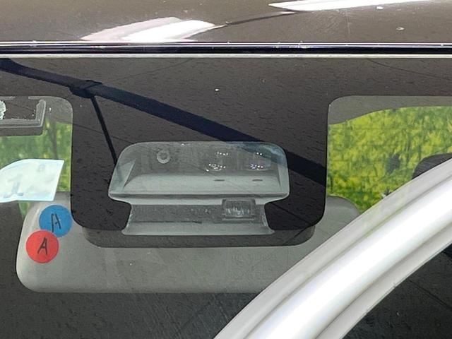 ワゴンRスティングレー L 衝突被害軽減システム 禁煙車 シートヒーター スマートキー LEDヘッド ビルトインETC オートライト オートエアコン Bluetooth CD DVD再生 フルセグ(3枚目)