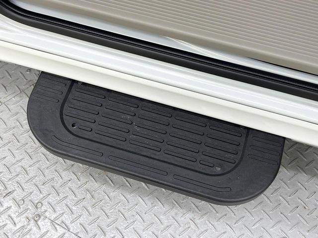 エブリイワゴン PZターボスペシャル ターボ 届出済未使用車 両側電動ドア スズキセーフティサポート 電動サイドステップ リヤサーキュレーター シートヒーター コーナーセンサー スマートキー LEDヘッド オートライト オートエアコン(5枚目)