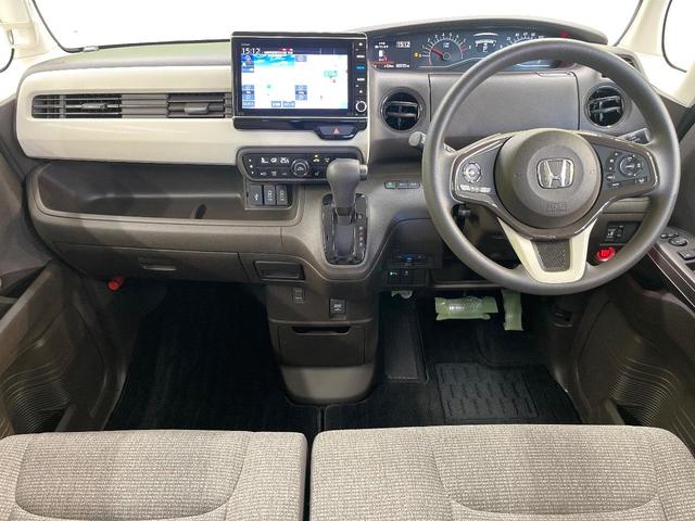 N-BOX L ホンダセンシング 純正8型ナビ バックカメラ フルセグ 電動スライドドア シートヒーター レーダークルーズ LEDヘッド 禁煙車 ロールサンシェード ドラレコ オートエアコン シートバックテーブル(2枚目)