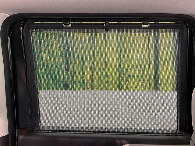 N-BOX L ホンダセンシング レーダークルーズ 純正ナビ フルセグ バックカメラ 電動スライドドア シートヒーター LEDヘッド コーナーセンサー ETC ドラレコ 禁煙車 ロールサンシェード スマートキー(35枚目)