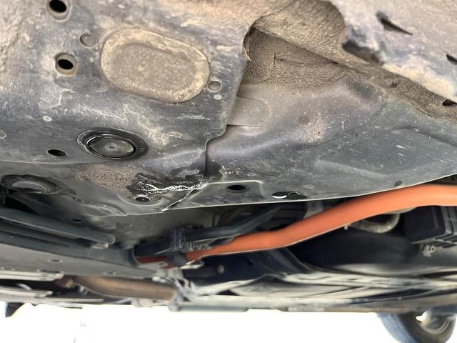 フィット ｅ：ＨＥＶホーム　ホンダセンシング　９型ホンダコネクトディスプレイ　バックカメラ　フルセグ　アダプティブクルーズ　純正１６インチアルミ　ステアリングスイッチ　ＬＥＤヘッド　オートハイビーム　オートエアコン　スマートキー（27枚目）