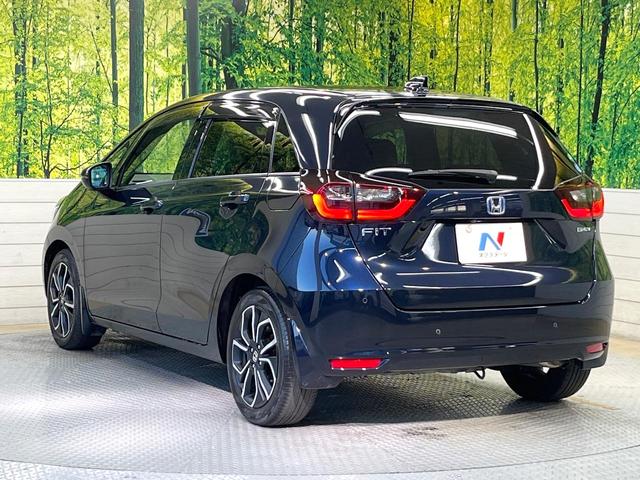 フィット ｅ：ＨＥＶホーム　ホンダセンシング　９型ホンダコネクトディスプレイ　バックカメラ　フルセグ　アダプティブクルーズ　純正１６インチアルミ　ステアリングスイッチ　ＬＥＤヘッド　オートハイビーム　オートエアコン　スマートキー（35枚目）