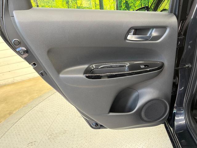 フィット ｅ：ＨＥＶホーム　ホンダセンシング　９型ホンダコネクトディスプレイ　バックカメラ　フルセグ　アダプティブクルーズ　純正１６インチアルミ　ステアリングスイッチ　ＬＥＤヘッド　オートハイビーム　オートエアコン　スマートキー（38枚目）