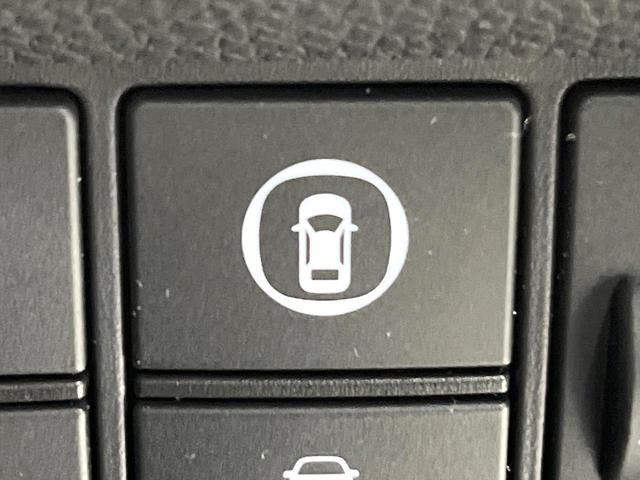 フィット ｅ：ＨＥＶホーム　ホンダセンシング　９型ホンダコネクトディスプレイ　バックカメラ　フルセグ　アダプティブクルーズ　純正１６インチアルミ　ステアリングスイッチ　ＬＥＤヘッド　オートハイビーム　オートエアコン　スマートキー（49枚目）