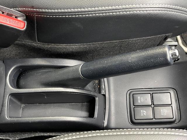 アクア Ｇ　Ｇ’ｓ　ＳＤナビ　バックカメラ　フルセグ　オートライト　オートエアコン　純正１７インチアルミ　スマートキー　電動格納ミラー　合皮スポーツシート　ＥＴＣ　Ｂｌｕｅｔｏｏｔｈ　盗難防止装置（60枚目）