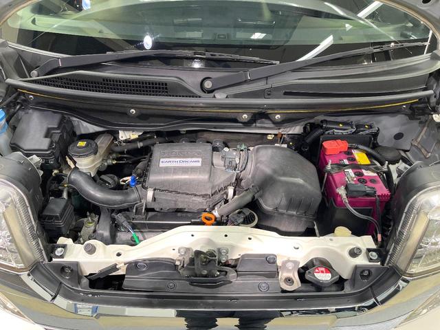 Ｎ－ＢＯＸカスタム Ｇ・Ｌパッケージ　ＳＤナビ　バックカメラ　フルセグ　両側電動ドア　ＨＩＤヘッド　オートライト　オートエアコン　純正１４インチアルミ　スマートキー　ＥＴＣ　ドラレコ　電動格納ミラー　Ｂｌｕｅｔｏｏｔｈ（18枚目）