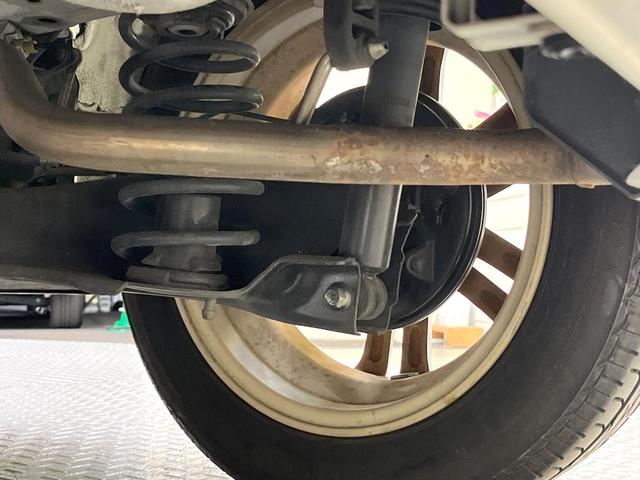 Ｎ－ＢＯＸカスタム Ｇ・Ｌパッケージ　ＳＤナビ　バックカメラ　フルセグ　両側電動ドア　ＨＩＤヘッド　オートライト　オートエアコン　純正１４インチアルミ　スマートキー　ＥＴＣ　ドラレコ　電動格納ミラー　Ｂｌｕｅｔｏｏｔｈ（26枚目）