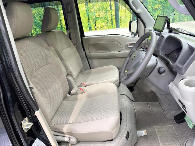 エブリイワゴン ＰＺターボスペシャル　セーフティサポート　純正ディスプレイオーディオ　バックカメラ　両側電動ドア　シートヒーター　ＨＩＤヘッド　オートハイビーム　オートエアコン　純正１４インチアルミ　ＡｐｐｌｅＣａｒＰｌａｙ（8枚目）