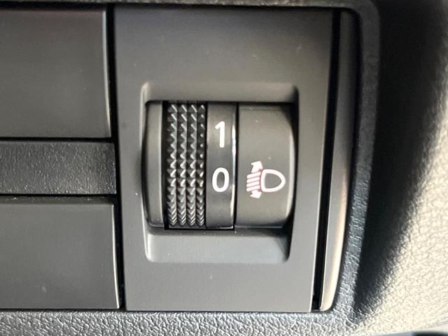 デリカミニ Ｇ　プレミアム　ｅ－アシスト　ＳＤナビ　全周囲カメラ　フルセグ　マイパイロット　デジタルインナーミラー　ハンズフリー機能付両側電動ドア　純正１５インチアルミ　ステアリングヒーター　ロールサンシェード　スマートキー（52枚目）