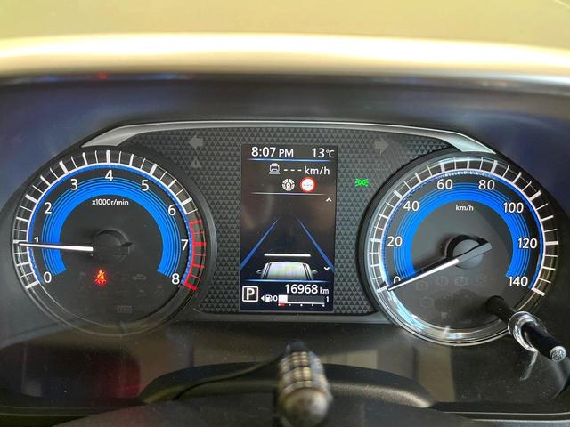 デリカミニ Ｇ　プレミアム　ｅ－アシスト　ＳＤナビ　全周囲カメラ　フルセグ　マイパイロット　デジタルインナーミラー　ハンズフリー機能付両側電動ドア　純正１５インチアルミ　ステアリングヒーター　ロールサンシェード　スマートキー（59枚目）