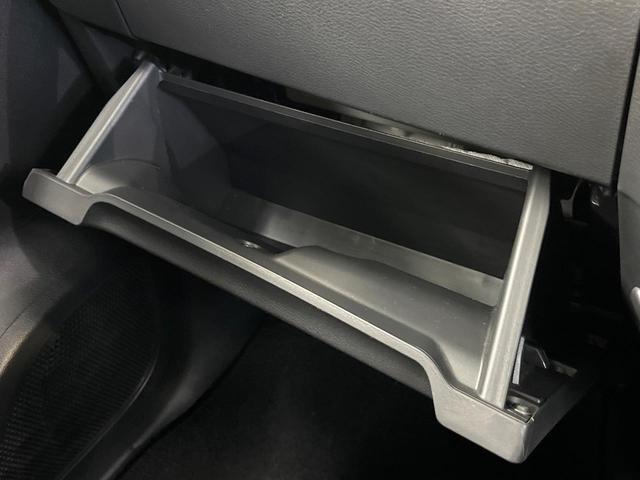 デリカミニ Ｇ　プレミアム　ｅ－アシスト　ＳＤナビ　全周囲カメラ　フルセグ　マイパイロット　デジタルインナーミラー　ハンズフリー機能付両側電動ドア　純正１５インチアルミ　ステアリングヒーター　ロールサンシェード　スマートキー（67枚目）