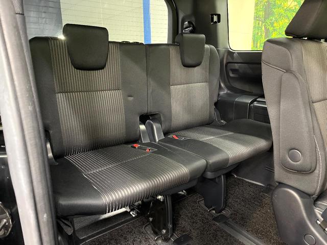 ヴォクシー ＺＳ　後期型　セーフティセンス　純正１０型ナビ　バックカメラ　両側電動ドア　７人乗り　ＬＥＤヘッド　禁煙車　ＥＴＣ　ドラレコ　純正１６インチアルミ　ロールサンシェード　スマートキー　シートバックテーブル（10枚目）