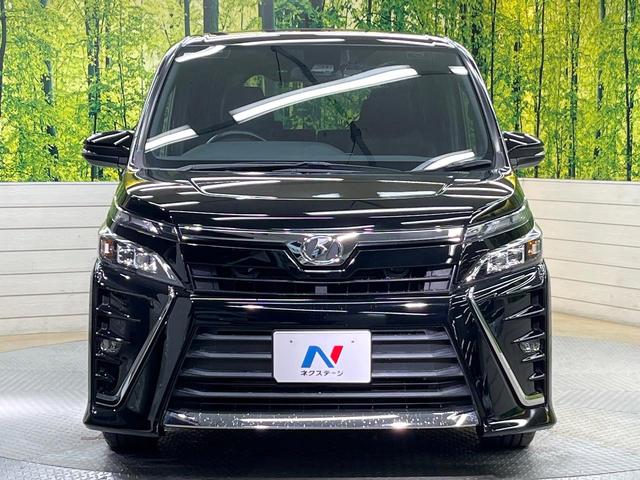 ヴォクシー ＺＳ　後期型　セーフティセンス　純正１０型ナビ　バックカメラ　両側電動ドア　７人乗り　ＬＥＤヘッド　禁煙車　ＥＴＣ　ドラレコ　純正１６インチアルミ　ロールサンシェード　スマートキー　シートバックテーブル（15枚目）