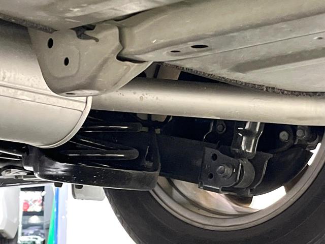 ヴォクシー ＺＳ　後期型　セーフティセンス　純正１０型ナビ　バックカメラ　両側電動ドア　７人乗り　ＬＥＤヘッド　禁煙車　ＥＴＣ　ドラレコ　純正１６インチアルミ　ロールサンシェード　スマートキー　シートバックテーブル（31枚目）