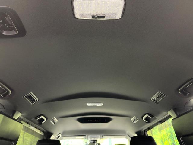 ヴォクシー ＺＳ　後期型　セーフティセンス　純正１０型ナビ　バックカメラ　両側電動ドア　７人乗り　ＬＥＤヘッド　禁煙車　ＥＴＣ　ドラレコ　純正１６インチアルミ　ロールサンシェード　スマートキー　シートバックテーブル（49枚目）