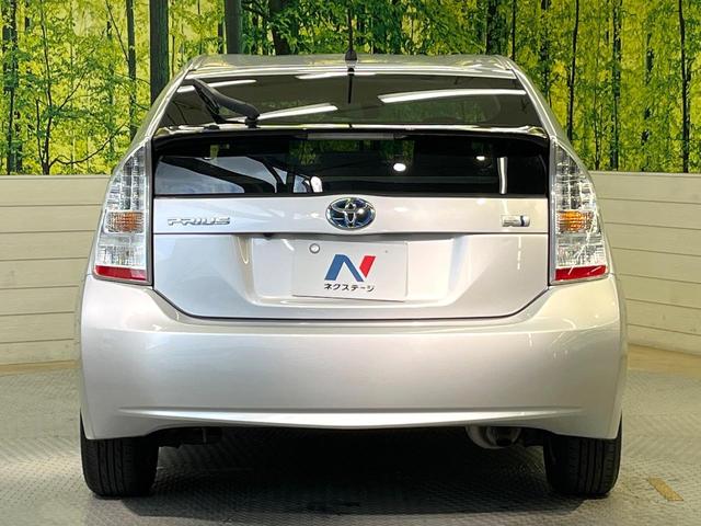 プリウス Ｓ　純正ナビ　バックカメラ　オートエアコン　純正１５インチアルミ　電動格納ミラー　スマートキー　ヘッドライトレベライザー　盗難防止装置　ＥＴＣ（15枚目）