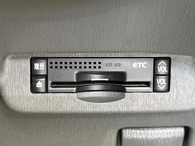 プリウス Ｓ　純正ナビ　バックカメラ　オートエアコン　純正１５インチアルミ　電動格納ミラー　スマートキー　ヘッドライトレベライザー　盗難防止装置　ＥＴＣ（56枚目）