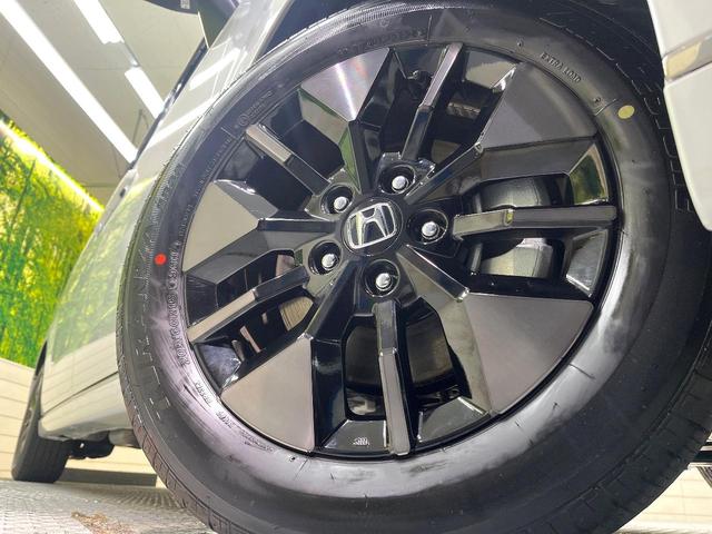 ステップワゴン ｅ：ＨＥＶスパーダ　純正１１．４型ナビ　バックカメラ　ホンダセンシング　両側電動ドア　レーダークルーズコントロール　ＥＴＣ　シートヒーター　オートエアコン　パワーバックドア　スマートキー　電動格納ミラー　ハーフレザー（14枚目）