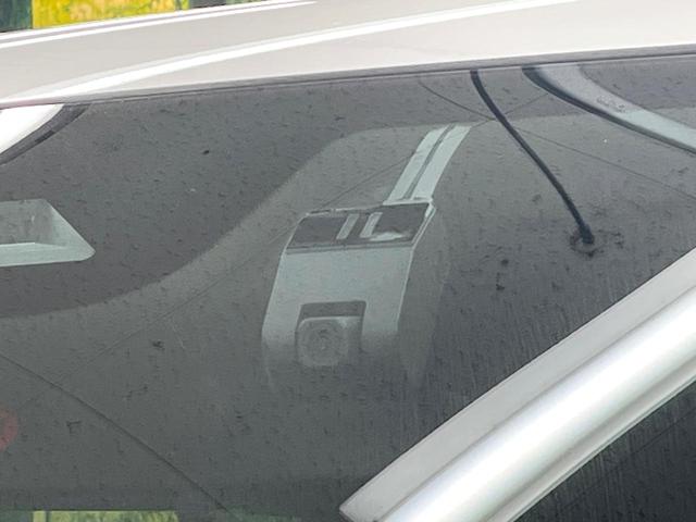 ステップワゴン ｅ：ＨＥＶスパーダ　純正１１．４型ナビ　バックカメラ　ホンダセンシング　両側電動ドア　レーダークルーズコントロール　ＥＴＣ　シートヒーター　オートエアコン　パワーバックドア　スマートキー　電動格納ミラー　ハーフレザー（27枚目）