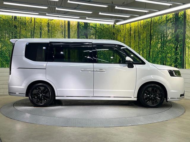 ステップワゴン ｅ：ＨＥＶスパーダ　純正１１．４型ナビ　バックカメラ　ホンダセンシング　両側電動ドア　レーダークルーズコントロール　ＥＴＣ　シートヒーター　オートエアコン　パワーバックドア　スマートキー　電動格納ミラー　ハーフレザー（69枚目）