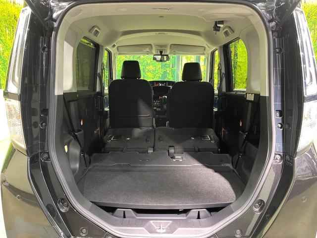 ルーミー カスタムＧ　両側電動ドア　スマートアシスト　レーダークルーズコントロール　オートライト　ＬＥＤヘッド　スマートキー　オートエアコン　衝突軽減装置　車線逸脱警報　コーナーセンサー　革巻きステアリング　電動格納ミラー（10枚目）