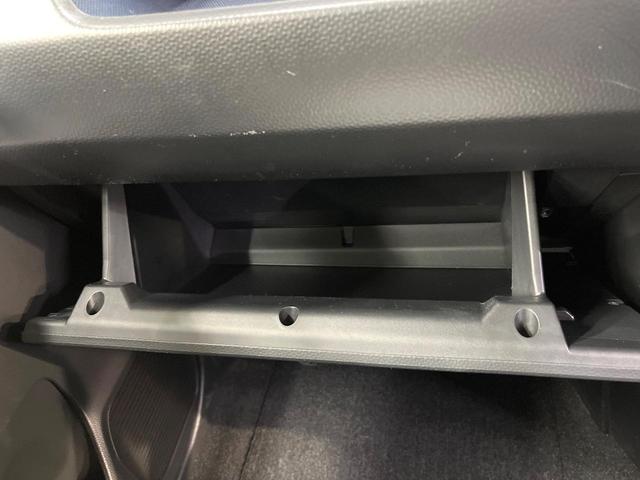 ルーミー カスタムＧ　両側電動ドア　スマートアシスト　レーダークルーズコントロール　オートライト　ＬＥＤヘッド　スマートキー　オートエアコン　衝突軽減装置　車線逸脱警報　コーナーセンサー　革巻きステアリング　電動格納ミラー（41枚目）