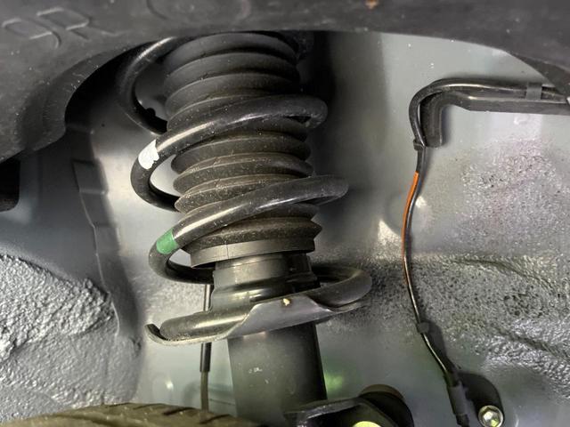 タフト Ｘ　ガラスルーフ　スマートアシスト　ディスプレイオーディオ　バックカメラ　アイドリングストップ　オートエアコン　スマートキー　ＬＥＤヘッド　ＥＴＣ　ドラレコ　オートライト　コーナーセンサー　電動格納ミラー（20枚目）