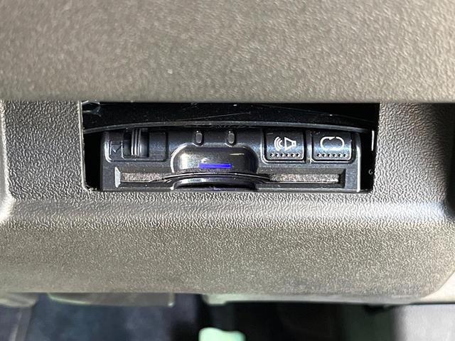 ジムニー ＸＣ　４ＷＤ　ＳＤナビ　衝突軽減装置　クルーズコントロール　シートヒーター　オートライト　ＬＥＤヘッド　オートエアコン　アイドリングストップ　ＥＴＣ　電動格納ミラー　車線逸脱警報　ヘッドライトウォッシャー（34枚目）