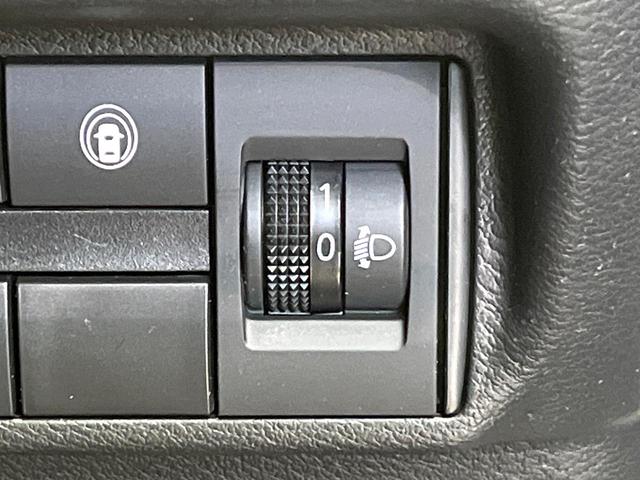 デイズ ハイウェイスター　Ｘ　純正９型ナビ　全周囲カメラ　衝突軽減装置　禁煙車　アイドリングストップ　　ＥＴＣ　ドラレコ　オートエアコン　オートライト　ＬＥＤヘッド　ＬＥＤフォグ　スマートキー　電動格納ミラー　フルセグＴＶ（37枚目）