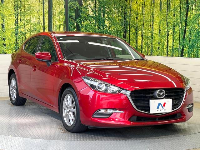 高透明度のガラス皮膜で撥水はもちろん、上質なツヤ・光沢を実現。紫外線や酸性雨から大切な愛車を保護し、色あせ・劣化を防止。「弾スプラッシュコート」、「弾プリミッサコート」からお選びいただけます。