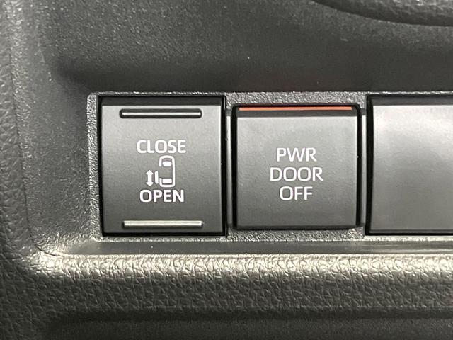 シエンタ ハイブリッドＸ　禁煙車　電動スライドドア　衝突被害軽減システム　レーダークルーズ　コーナーセンサー　スマートキー　ＬＥＤヘッド　オートハイビーム　車線逸脱警報　オートライト　オートエアコン（4枚目）