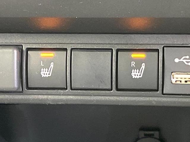 ヤリスクロス ハイブリッドＺ　バックカメラ　衝突被害軽減システム　レーダークルーズ　ステアリングヒーター　ハーフレザーシート　シートヒーター　パワーシート　ドラレコ　ＬＥＤヘッド　ビルトインＥＴＣ　純正１８インチアルミ（6枚目）