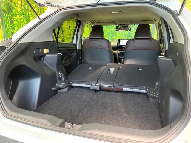 ヤリスクロス ハイブリッドＺ　バックカメラ　衝突被害軽減システム　レーダークルーズ　ステアリングヒーター　ハーフレザーシート　シートヒーター　パワーシート　ドラレコ　ＬＥＤヘッド　ビルトインＥＴＣ　純正１８インチアルミ（10枚目）