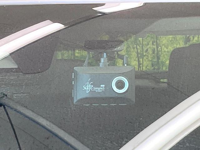 ヤリスクロス ハイブリッドＺ　バックカメラ　衝突被害軽減システム　レーダークルーズ　ステアリングヒーター　ハーフレザーシート　シートヒーター　パワーシート　ドラレコ　ＬＥＤヘッド　ビルトインＥＴＣ　純正１８インチアルミ（23枚目）