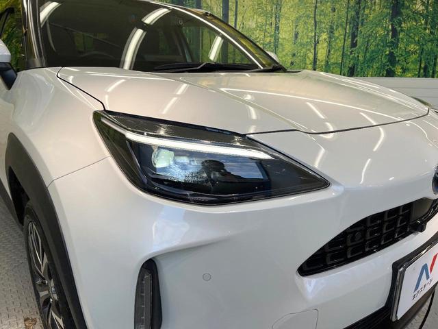 ヤリスクロス ハイブリッドＺ　バックカメラ　衝突被害軽減システム　レーダークルーズ　ステアリングヒーター　ハーフレザーシート　シートヒーター　パワーシート　ドラレコ　ＬＥＤヘッド　ビルトインＥＴＣ　純正１８インチアルミ（24枚目）