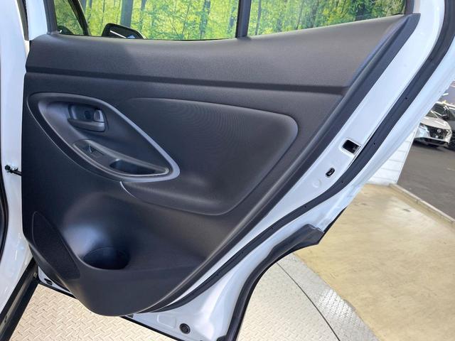 ヤリスクロス ハイブリッドＺ　バックカメラ　衝突被害軽減システム　レーダークルーズ　ステアリングヒーター　ハーフレザーシート　シートヒーター　パワーシート　ドラレコ　ＬＥＤヘッド　ビルトインＥＴＣ　純正１８インチアルミ（40枚目）