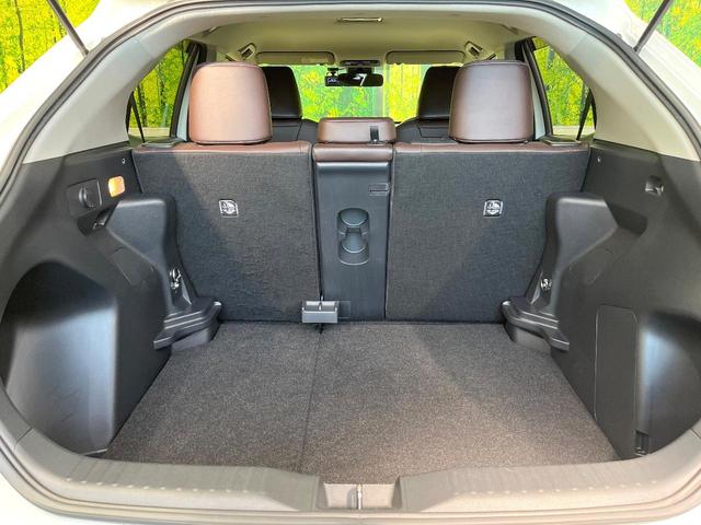 ヤリスクロス ハイブリッドＺ　バックカメラ　衝突被害軽減システム　レーダークルーズ　ステアリングヒーター　ハーフレザーシート　シートヒーター　パワーシート　ドラレコ　ＬＥＤヘッド　ビルトインＥＴＣ　純正１８インチアルミ（45枚目）