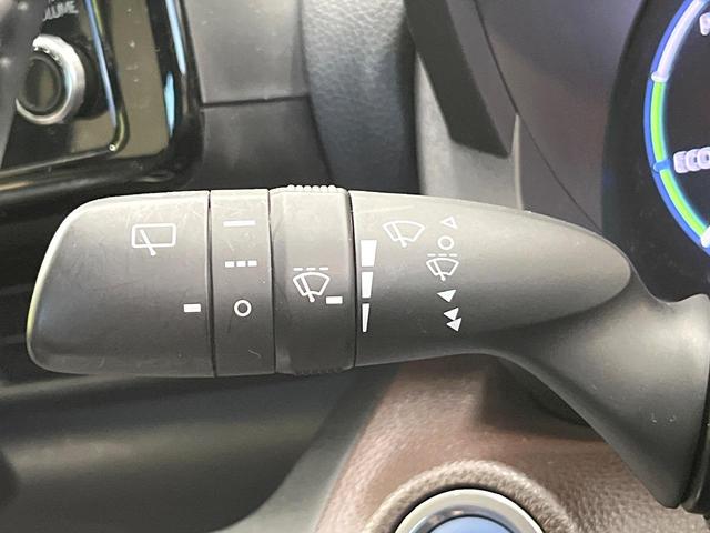 ヤリスクロス ハイブリッドＺ　バックカメラ　衝突被害軽減システム　レーダークルーズ　ステアリングヒーター　ハーフレザーシート　シートヒーター　パワーシート　ドラレコ　ＬＥＤヘッド　ビルトインＥＴＣ　純正１８インチアルミ（54枚目）