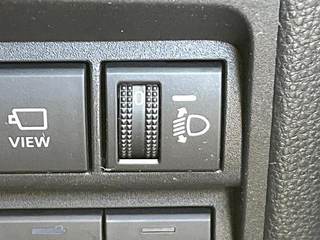 ヤリスクロス ハイブリッドＺ　バックカメラ　衝突被害軽減システム　レーダークルーズ　ステアリングヒーター　ハーフレザーシート　シートヒーター　パワーシート　ドラレコ　ＬＥＤヘッド　ビルトインＥＴＣ　純正１８インチアルミ（55枚目）