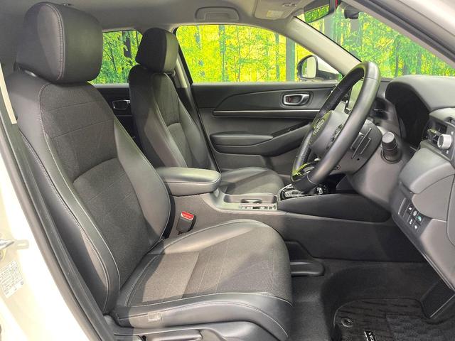 ヴェゼル e:HEV Z バックカメラ 衝突被害軽減システム 禁煙車 電動リアゲート ハーフレザーシート ドラレコ コーナーセンサー スマートキー LEDヘッド ETC 純正18インチアルミ 車線逸脱警報 オートライト(8枚目)