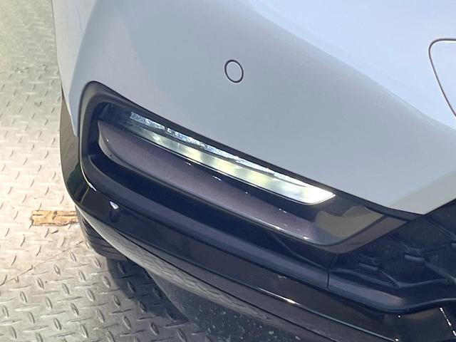 ヴェゼル e:HEV Z バックカメラ 衝突被害軽減システム 禁煙車 電動リアゲート ハーフレザーシート ドラレコ コーナーセンサー スマートキー LEDヘッド ETC 純正18インチアルミ 車線逸脱警報 オートライト(22枚目)