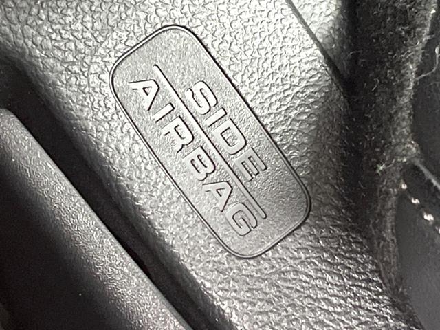 ヴェゼル e:HEV Z バックカメラ 衝突被害軽減システム 禁煙車 電動リアゲート ハーフレザーシート ドラレコ コーナーセンサー スマートキー LEDヘッド ETC 純正18インチアルミ 車線逸脱警報 オートライト(39枚目)